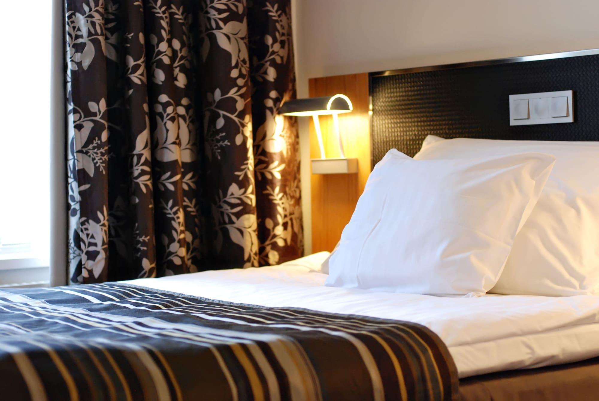 Home Hotel Bilan Karlstad Kültér fotó
