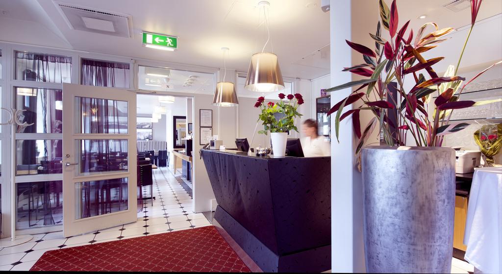 Home Hotel Bilan Karlstad Kültér fotó